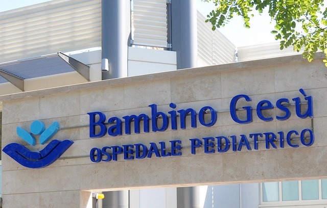 Frosinone, Madre e figli non divisi dal virus: il Comune ringrazia il Bambin Gesù