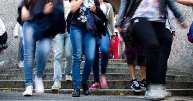 Frosinone, Chiusura delle scuole il sabato: il sindaco proroga l’ordinanza per la tutela della qualità dell’aria