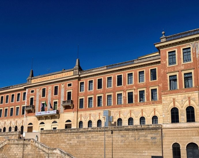 Frosinone, Teatro Vittoria, nuova biblioteca e sala espositiva: accordo Comune e Accademia 2