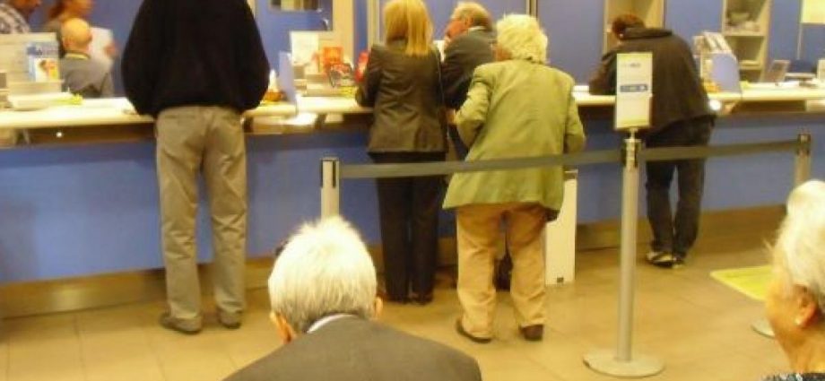 Frosinone, Protezione Civile supporta il pagamento pensioni 1